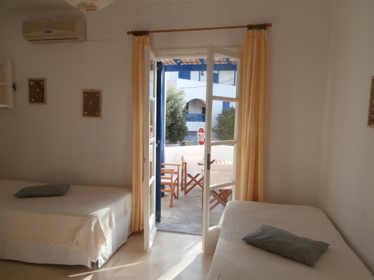 Agali Apartments Tinos Екстер'єр фото